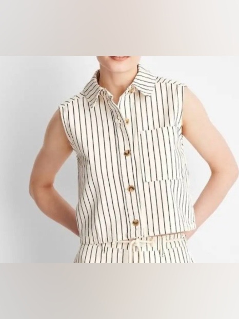 Future collective Sleeveless Striped Button-Front Blouse in Cream and Black